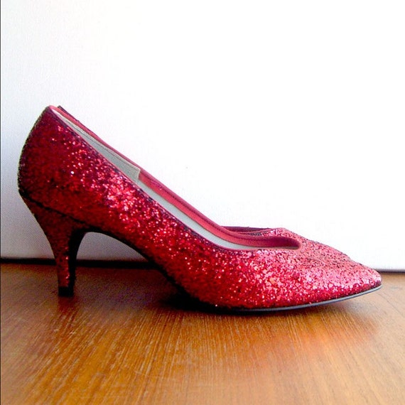 Dorothy's Red Ruby Slippers Size 8