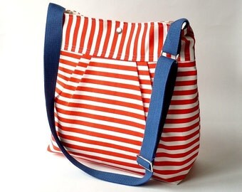 BEST SELLER Diaper bag/Messenger bag STOCKHOLM Red and white nautical striped - Martha Stewart , Baby talk magazine