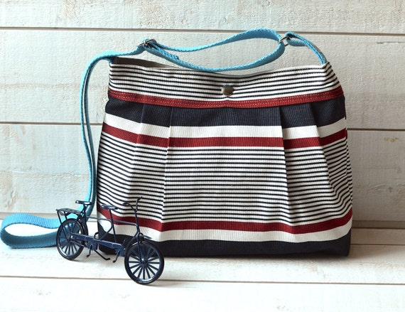 scandinavian cross body bag