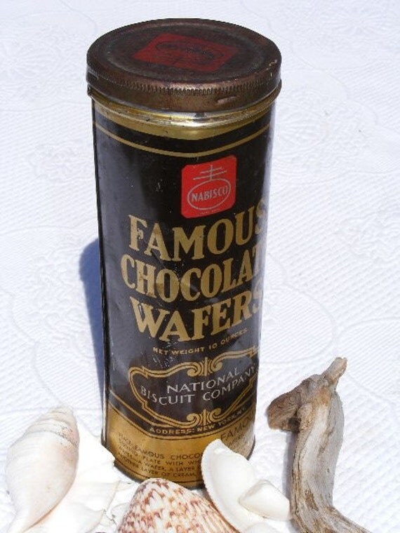 items-similar-to-nabisco-famouse-chocolate-wafers-tin-on-etsy