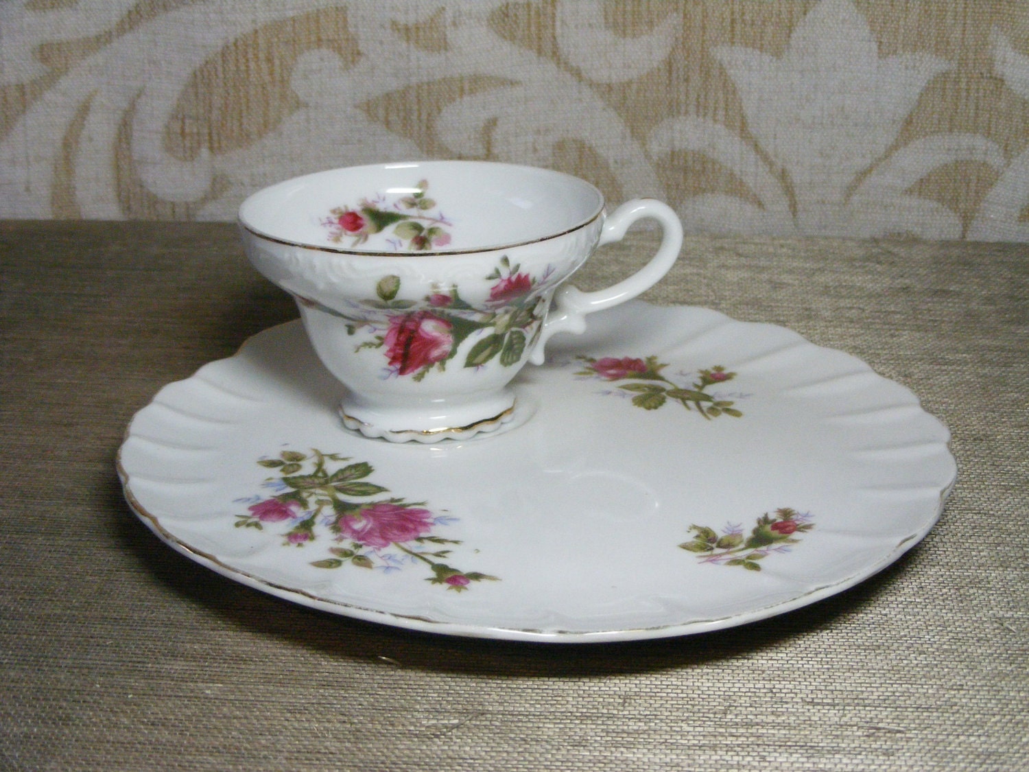 Vintage Teacup & Plate MOSS ROSE Luncheon Tea Dish Set Royal