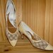 Sergeant LACEY - Vintage1950's or 1960's - LACE - Embroidered - Bridal - High Heel - Pumps - marked a size 7 1/2 B AA