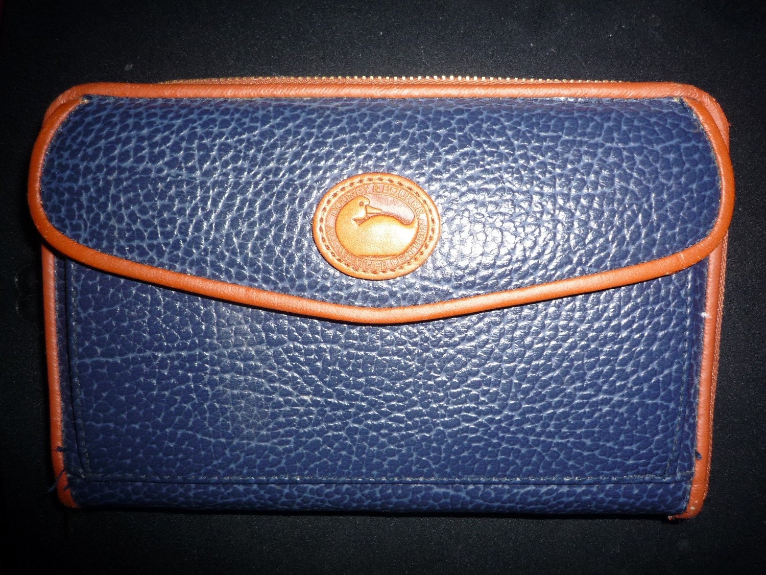 fake dooney and bourke wallet