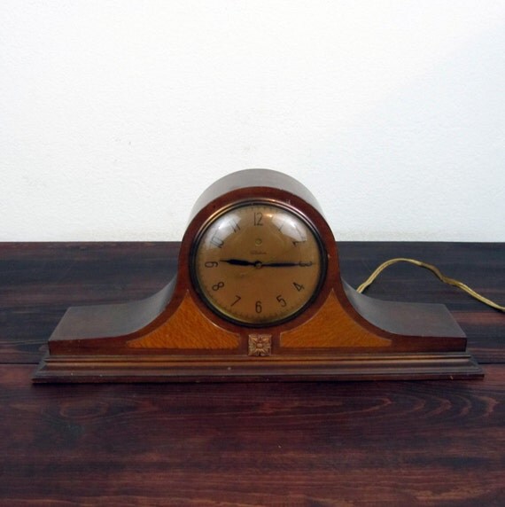 Vintage Telechron Electric Mantle Clock / Retro Wood Mantle