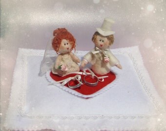 Mini Bride and Groom Bridal Ring bearer pillow with felt dolls that look like you - OOAK wedding gift idea made to order