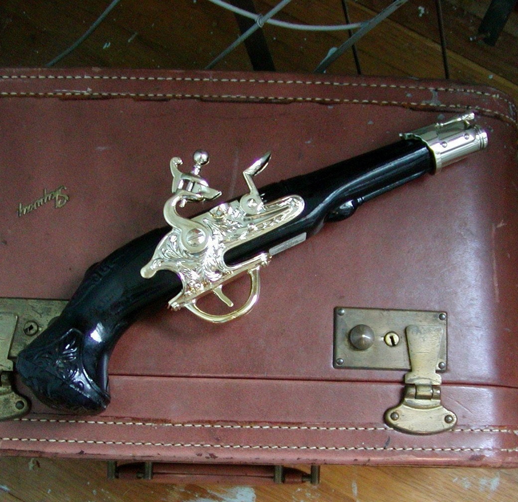 Dueling Pistol II by Avon Wild Country Aftershave