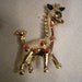 Adorable Vintage Giraffe Pin