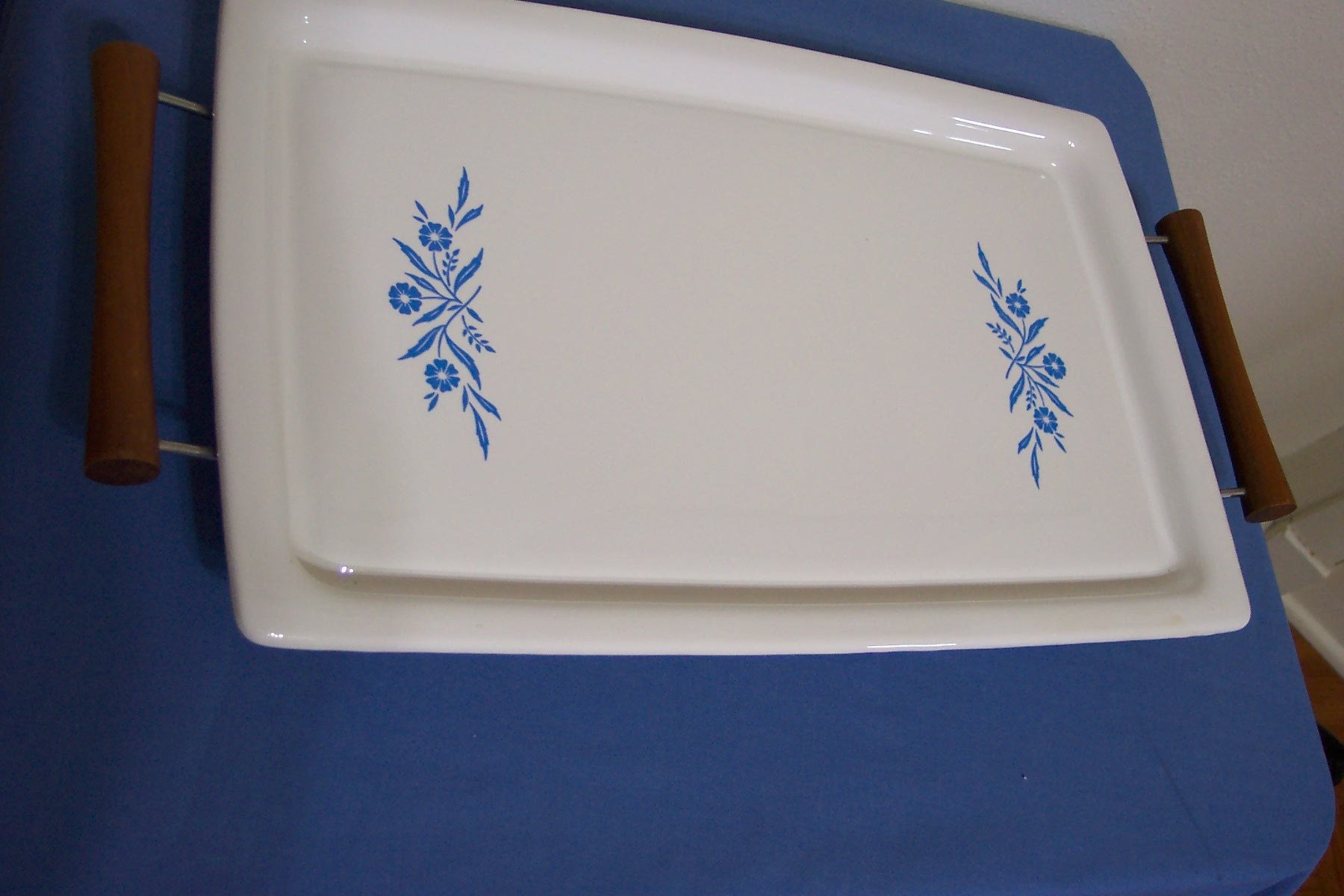 Corningware Cornflower Blue BroilBakeServing Tray