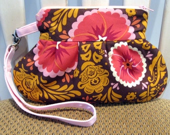 Pleated Wristlet in Anna Marie Horner and Amy Butler Fabrics