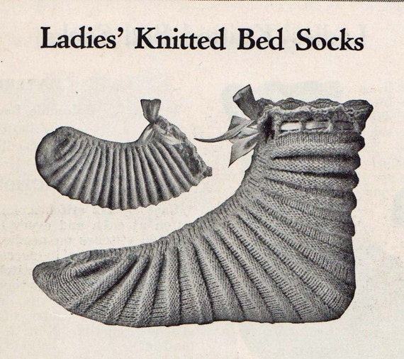Items similar to 1916 Vintage Ladies Bed Socks Knitting PDF Pattern, Simple, ...