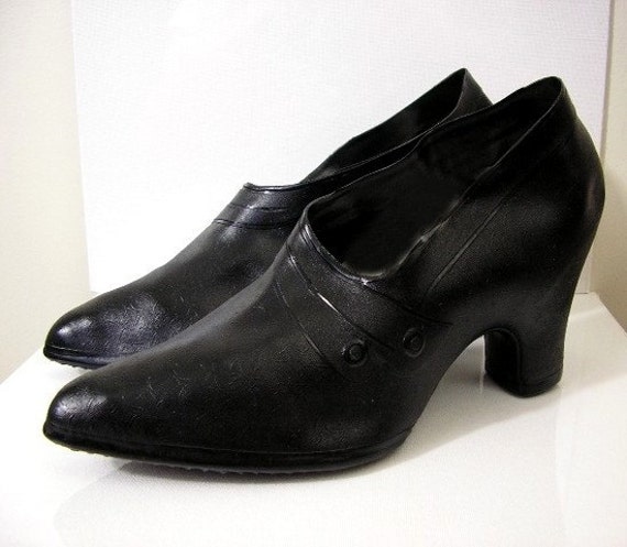 SALE Vintage NOS/Deadstock Rubber Overshoes Galoshes by shygarden