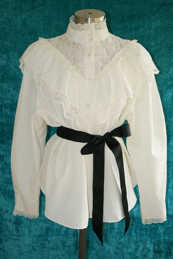 Victorian High-collar Ruffled Blouse Gunne Sax Style Plus