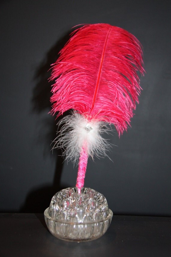 Items similar to Fun and Functional PRETTY IN PINK Feather Pen on Etsy