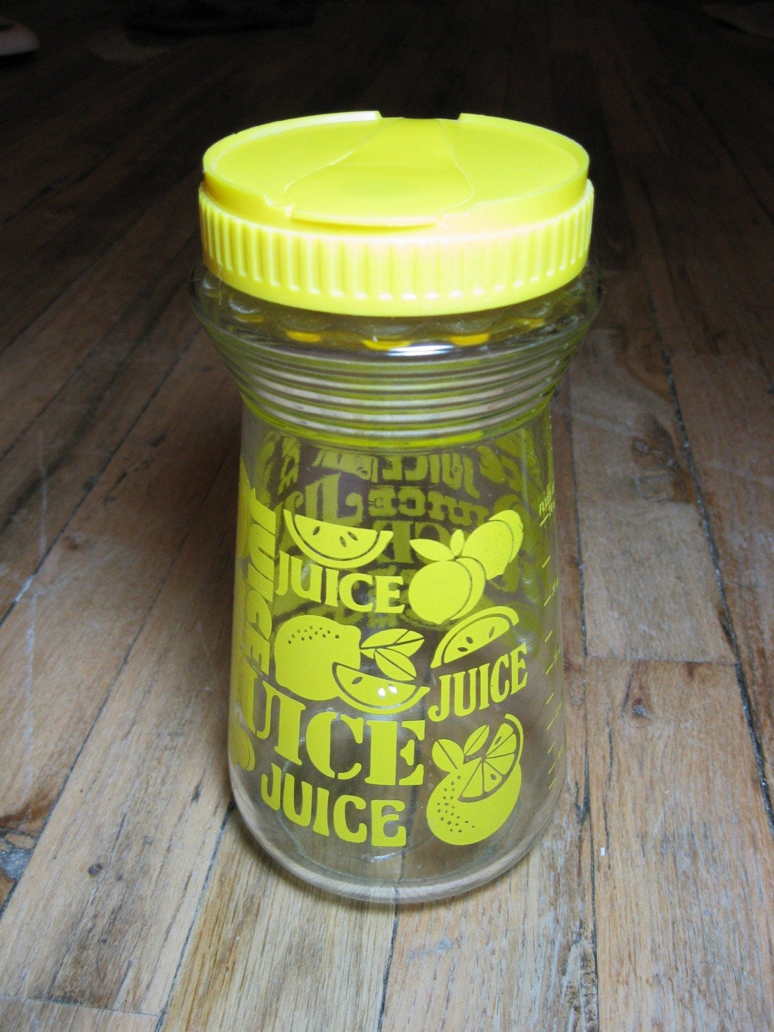 retro cool LEMONADE container excellent condition