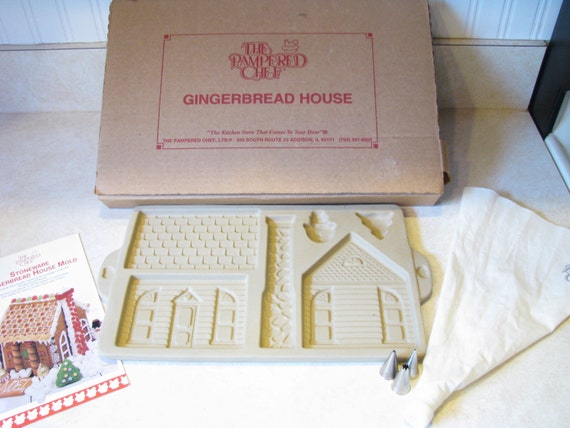 Vintage Pampered Chef Gingerbread House Kit Cookie Mold