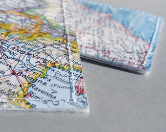 custom location luggage tags made with original maps ...
