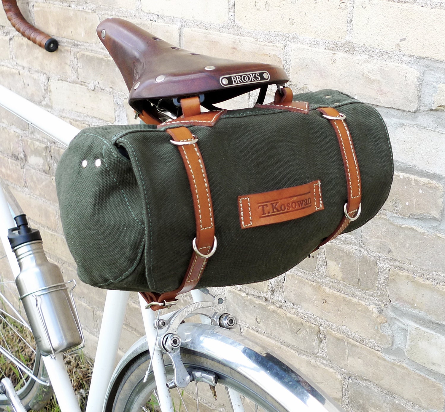 Vintage bicycle luggage rack bag