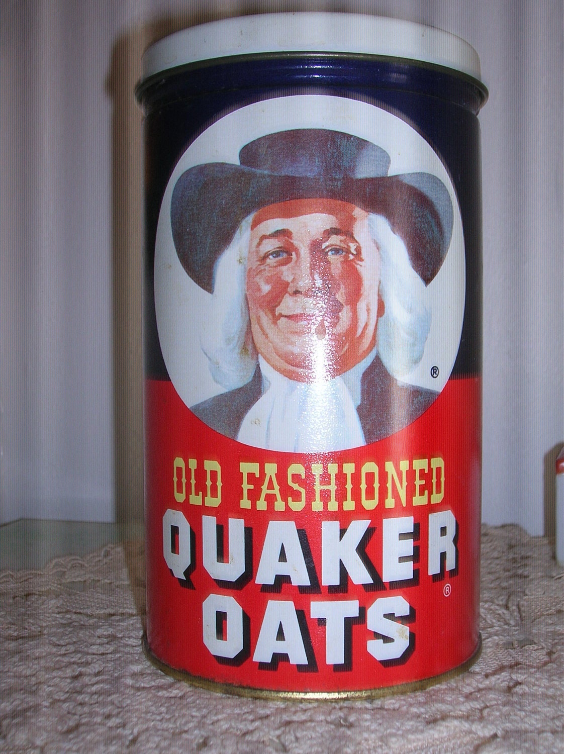 1982 Old Fashioned Quaker Oats Tin Limited Edition