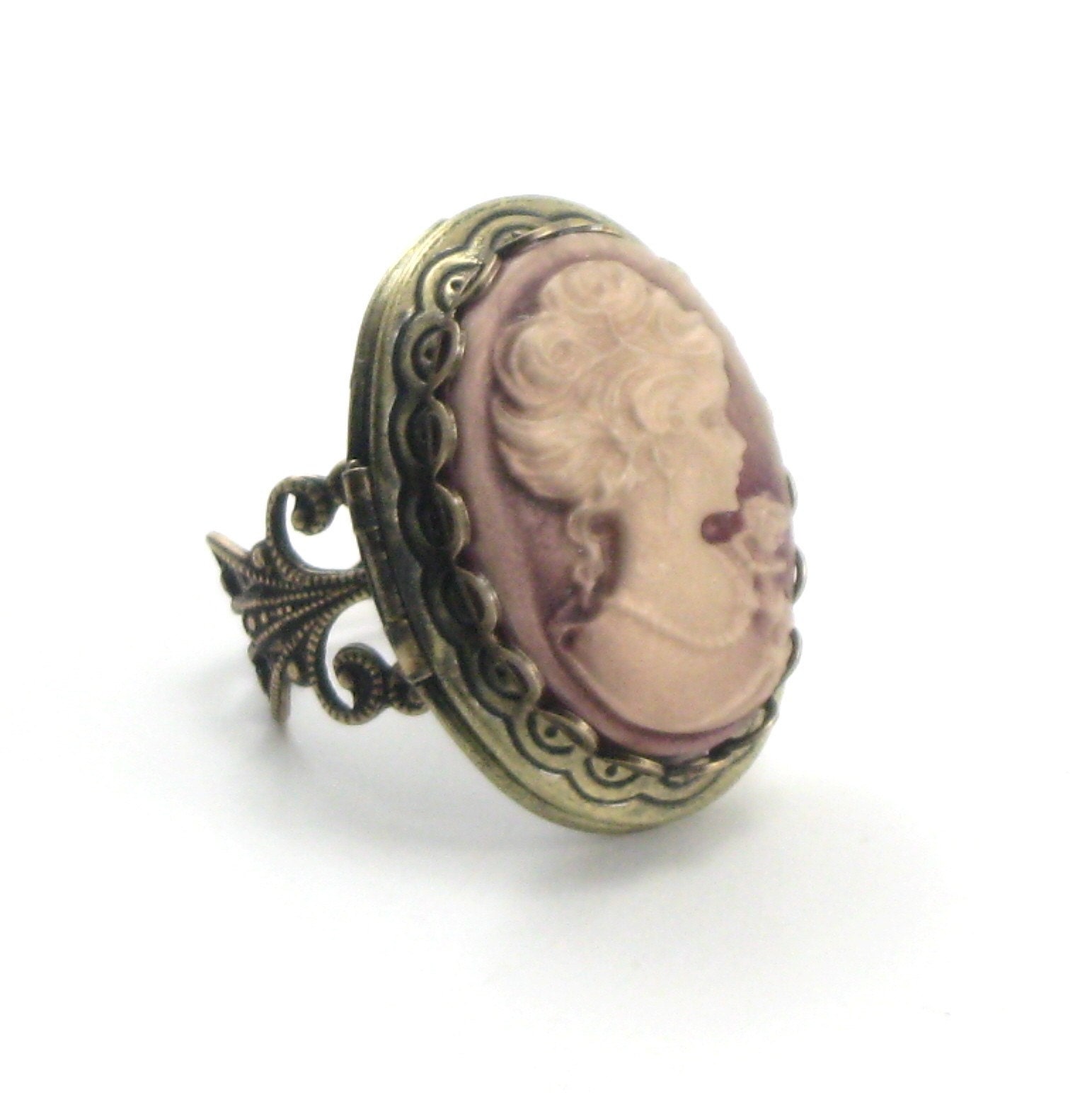 GORGEOUS NEO VICTORIAN LAYERED CAMEO LOCKET RING with FILIGREE