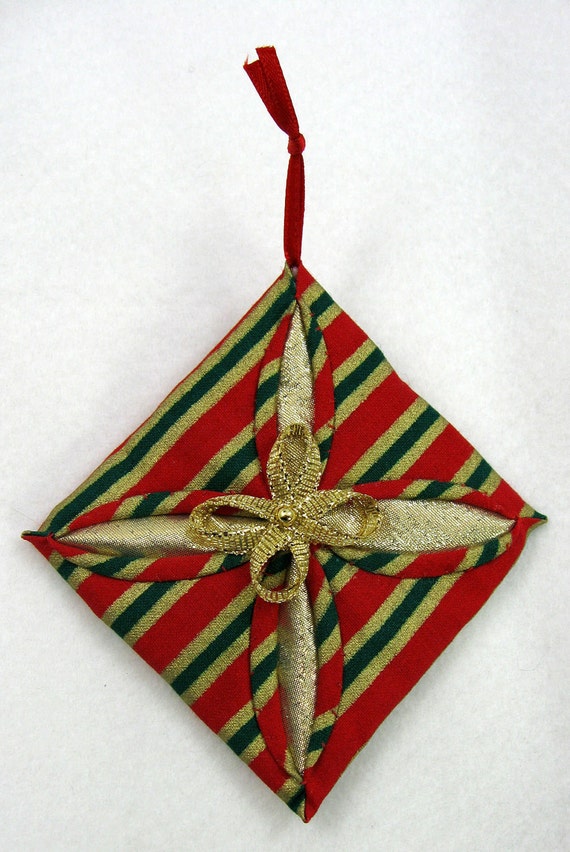quilted christmas ornament cathedral window 507 quilted christmas ornament cathedral window 507