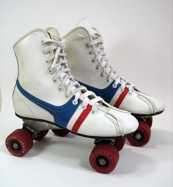 Vintage Roller Derby Fireball Roller Skates Womens 5 or 5.5