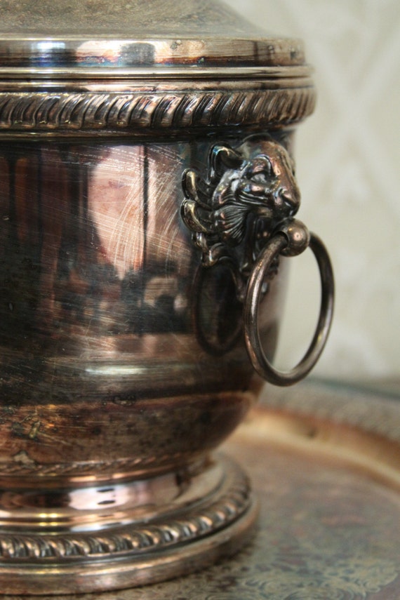 Beautiful LION HEAD silver ice bucket BEAUTIFUL HEAVY PATINA
