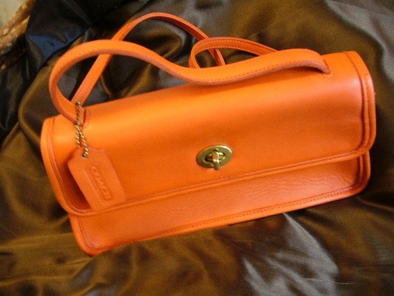 Vintage Orange Coach Handbag Purse K7C-9044