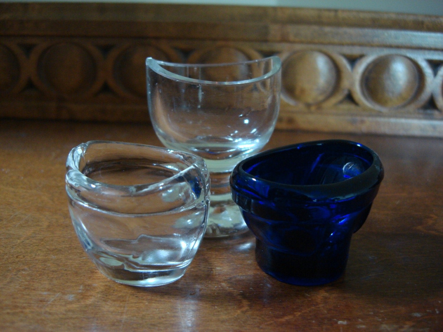 Vintage Eye Wash Glass Cups Two Clear One Cobalt Blue