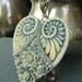 Afternoon Tea Party carved acrylic heart necklace - Dulce