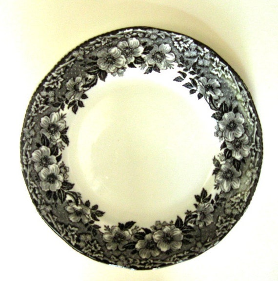 Vintage Plate Enoch Wedgwood Tunstall England Malverne Vintage Plate Enoch Wedgwood Tunstall England Malverne