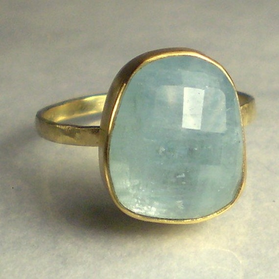 Faceted Aquamarine Cabochon Ring 22k and 14k Solid Gold