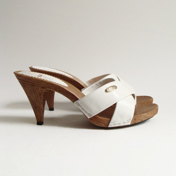 shoes 6.5 / white leather heeled mules / by OldBaltimoreVintage