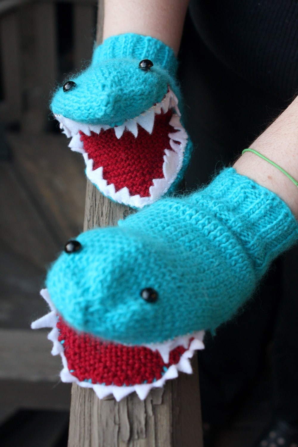 Killer Shark Gloves