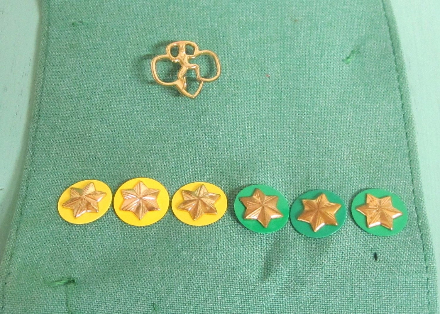 Vintage Girl Scout Sash with Star membership Pins & by redposie