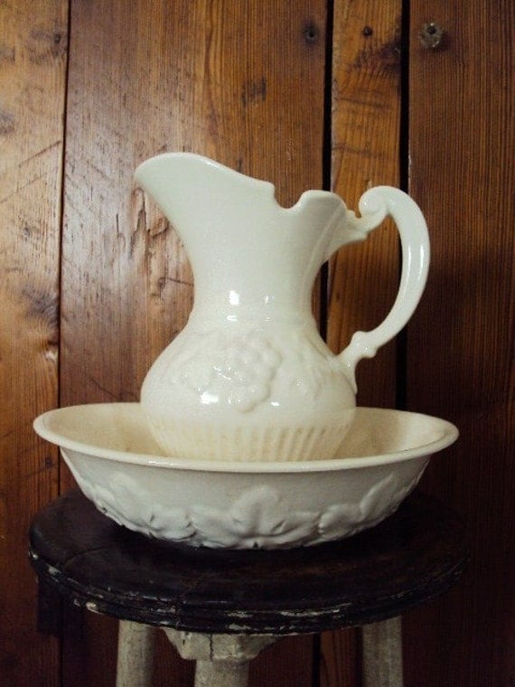 Vintage Lane TV Lamp California Pottery Pitcher and Bowl