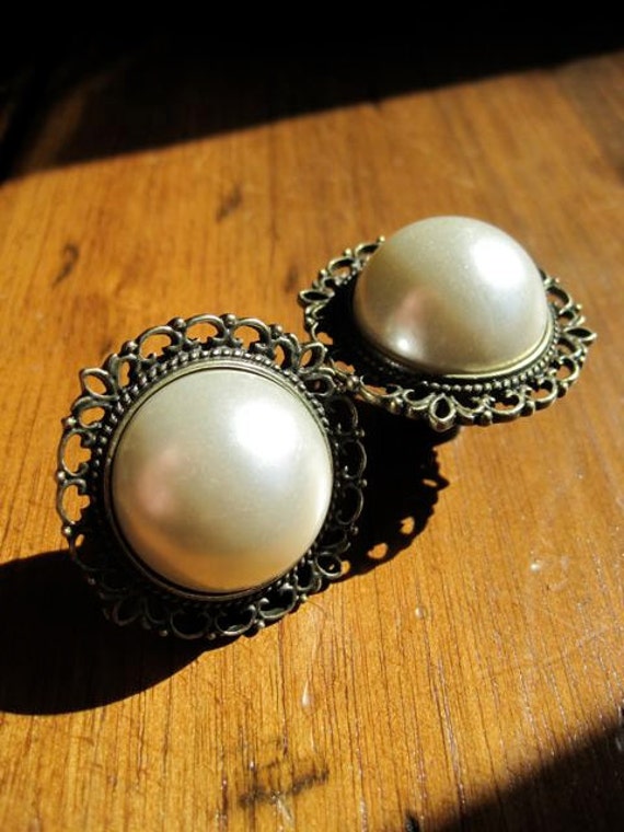 Drawer knobs Decorative Knobs with Big pearl on Brass