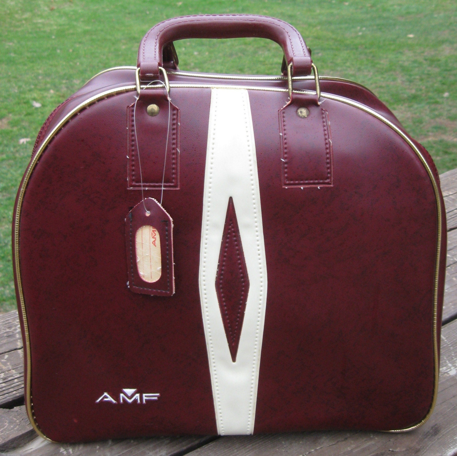 Vintage AMF burgandy bowling ball bowling bag