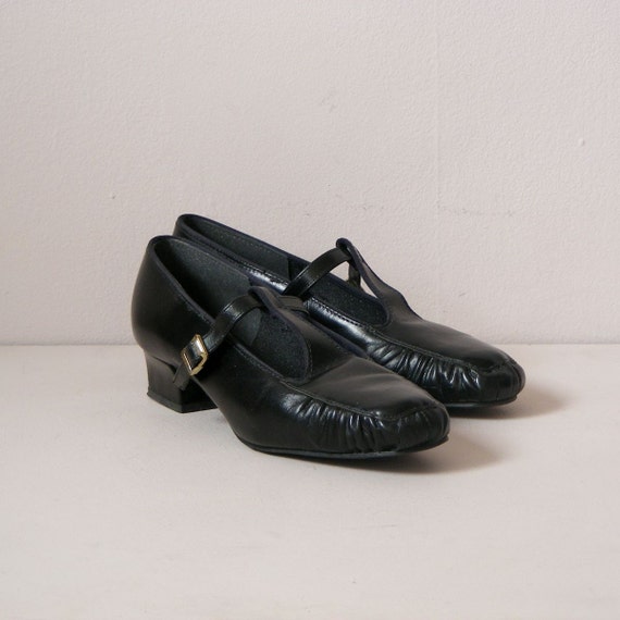 leather t strap mary janes