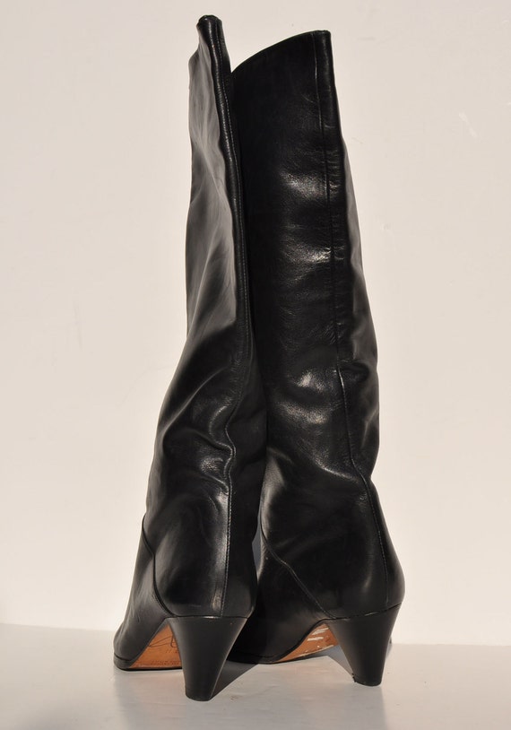knee boots size 8