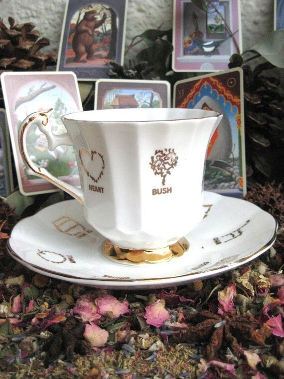 Vintage Gypsy Witch Fortune Telling Tea Cup