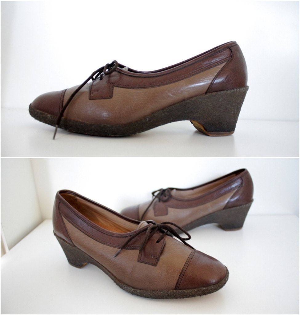Vintage shoes. two tone brown leather wedge oxfords. size 39/8