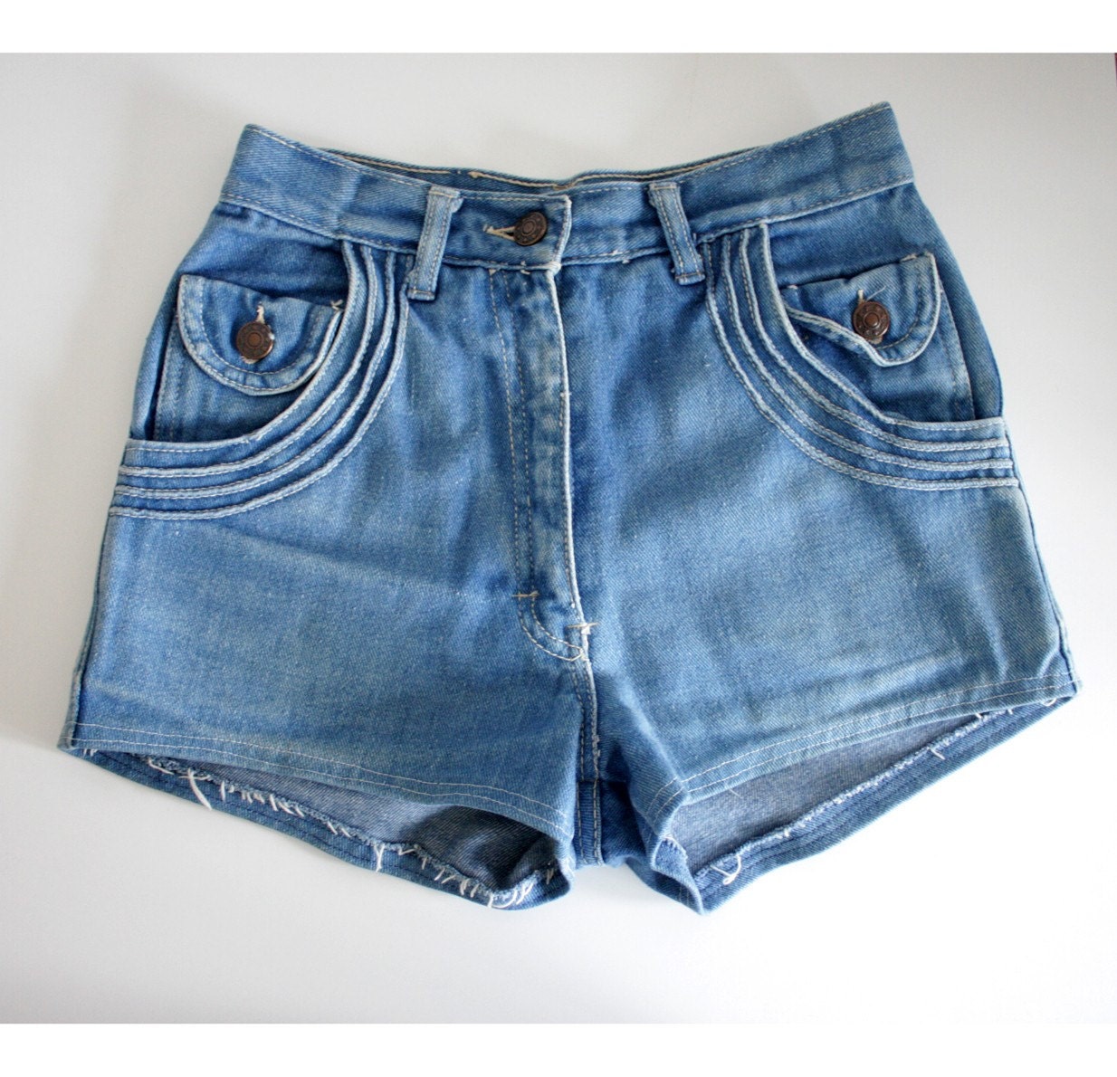 Vintage 70s high waisted jean shorts xs s by nemres on Etsy