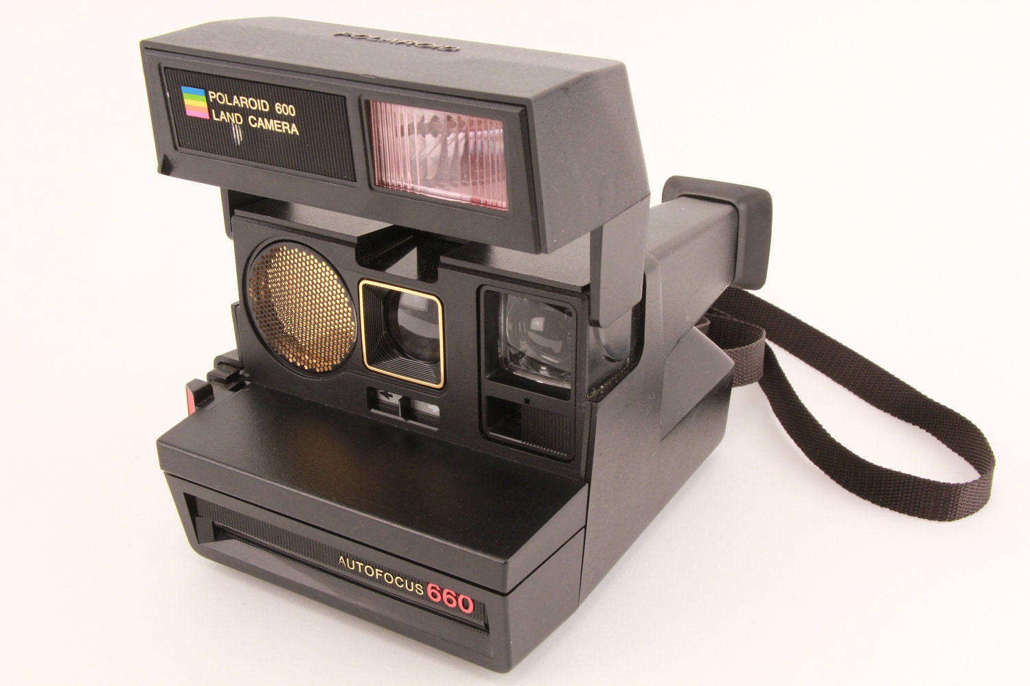 Polaroid фотоаппараты производства