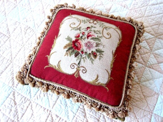 Throw Pillow Tapestry antique look NEEDLEPOINT FLOWERS Velvet