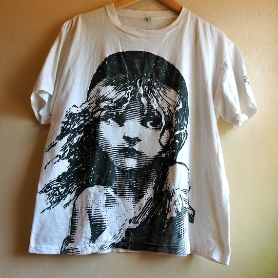 VALENTINE SALE vintage 1986 les miserables t shirt cosette