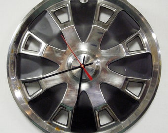 1971 - 1975 Toyota Celica Hubcap Wall Clock - 1972 1973 1974