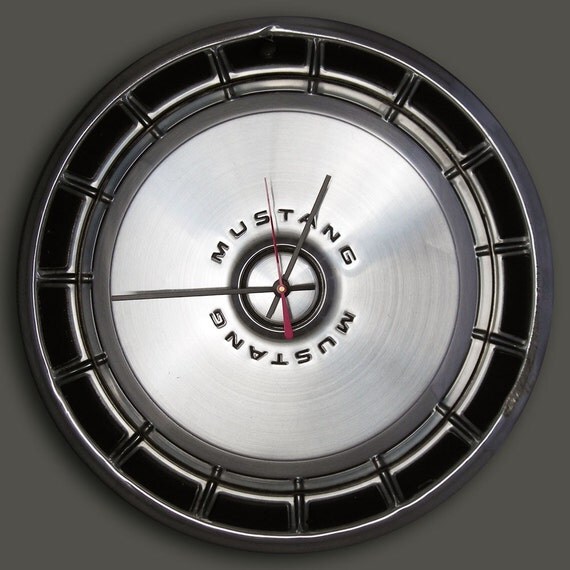 1971 1973 Ford Mustang Hubcap Wall Clock 1972 Hub Cap