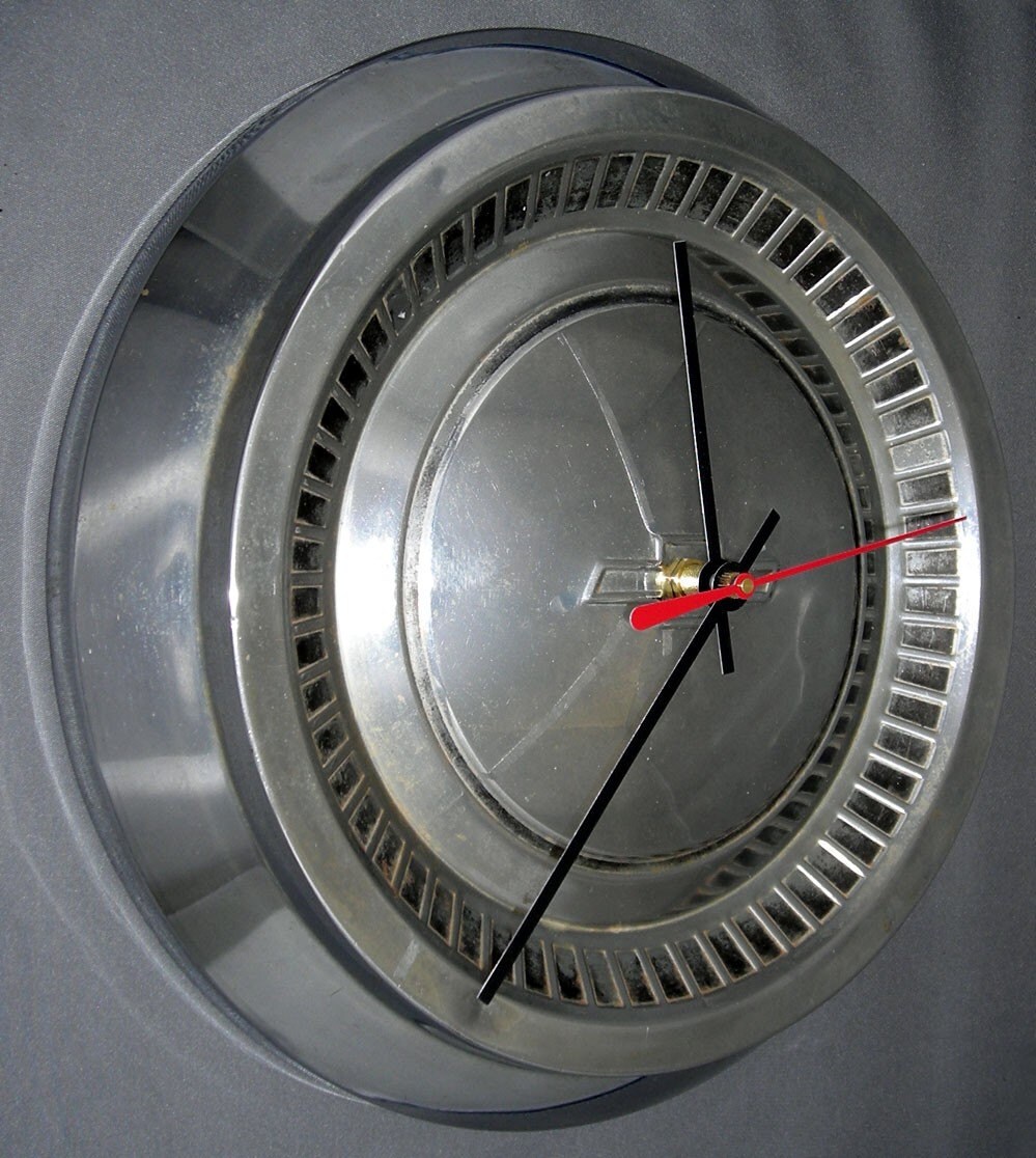 1964 Chevy Hubcap Clock Chevrolet Impala 409 SS Bel Air