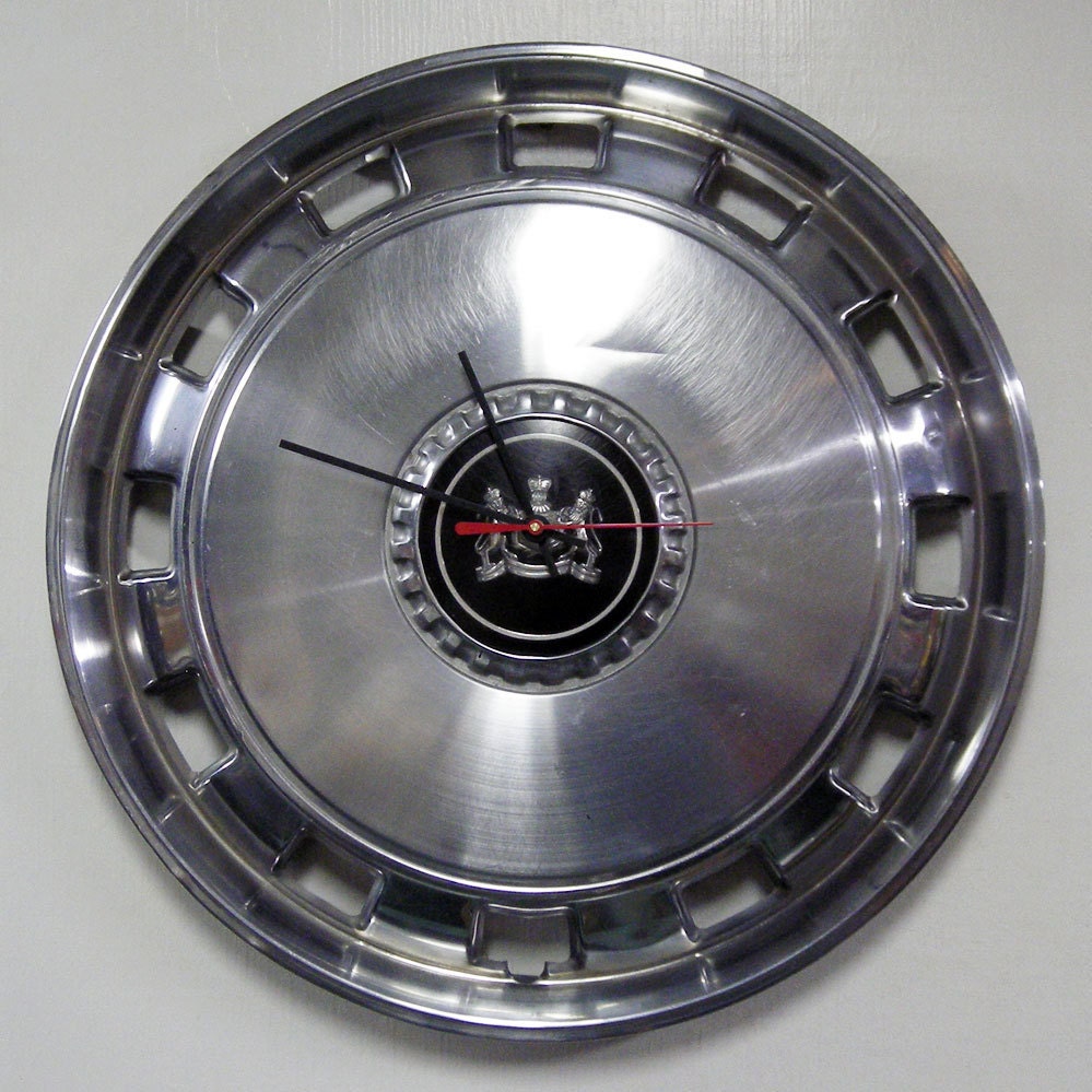 1975 1989 Mercury Hub Cap Clock Grand Marquis Hubcap