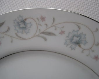 Vintage English Garden Platinum by Fine China of Japan Dinner Plates